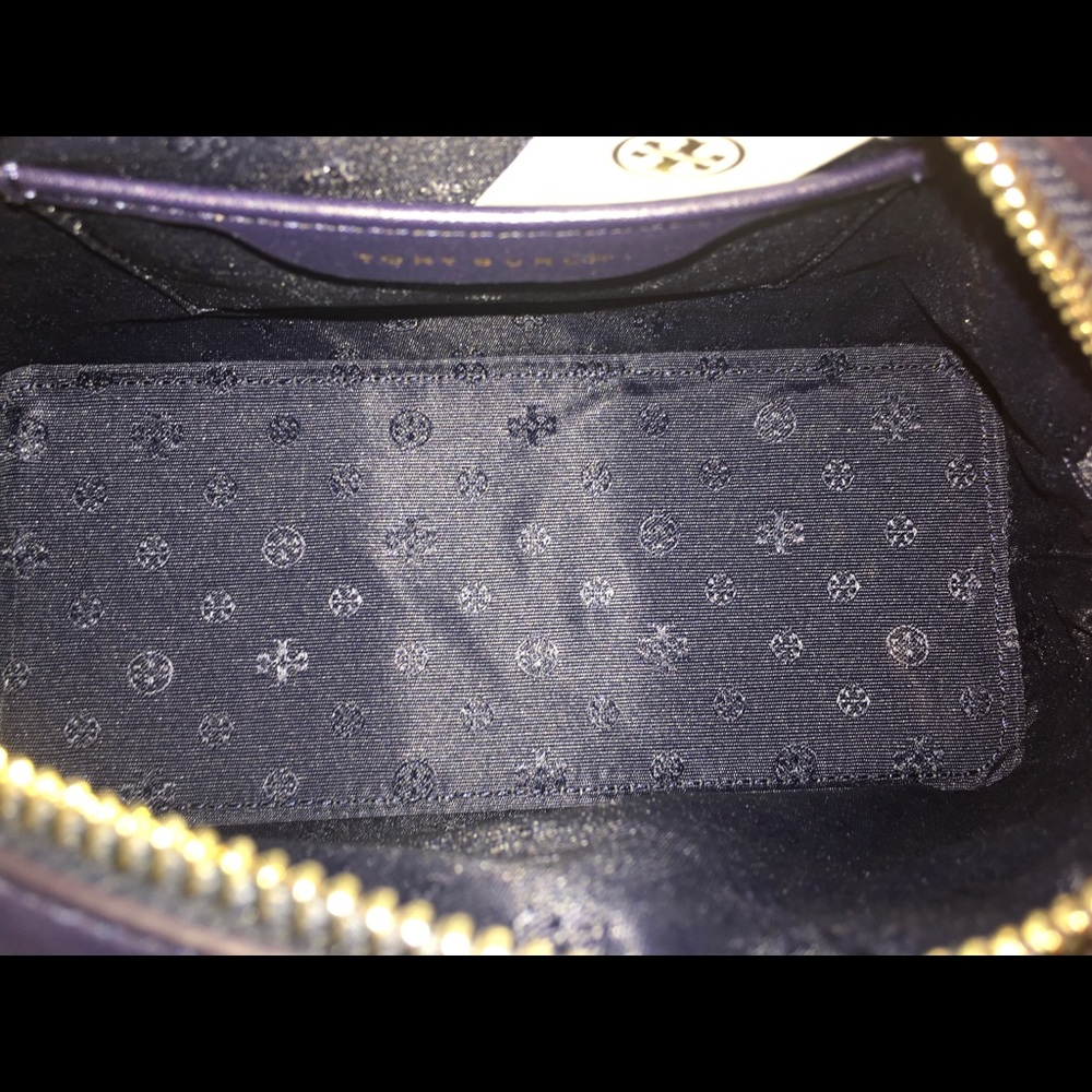 🌸NWT !! Tory Burch Cosmetics Case !! - Picture 5 of 6